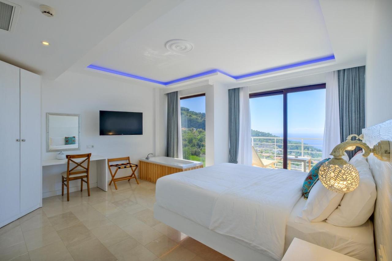 Deluxe Double Room with Bath